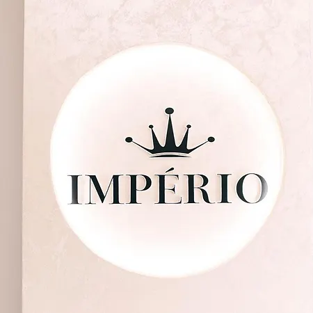 Luxury Imperio Apartman *
